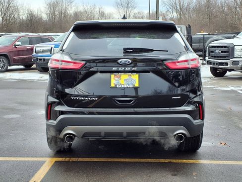 Used 2023 Ford Edge Titanium image 23