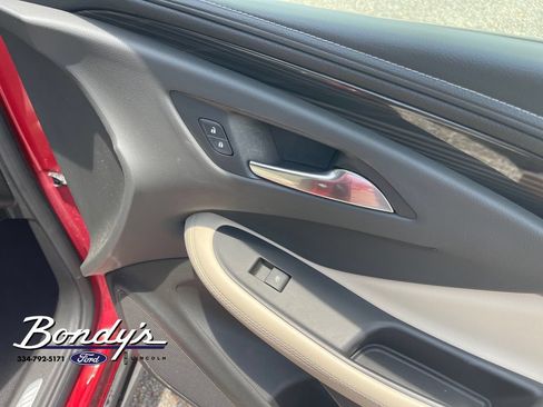 Used 2019 Buick Envision Preferred FWD image 19