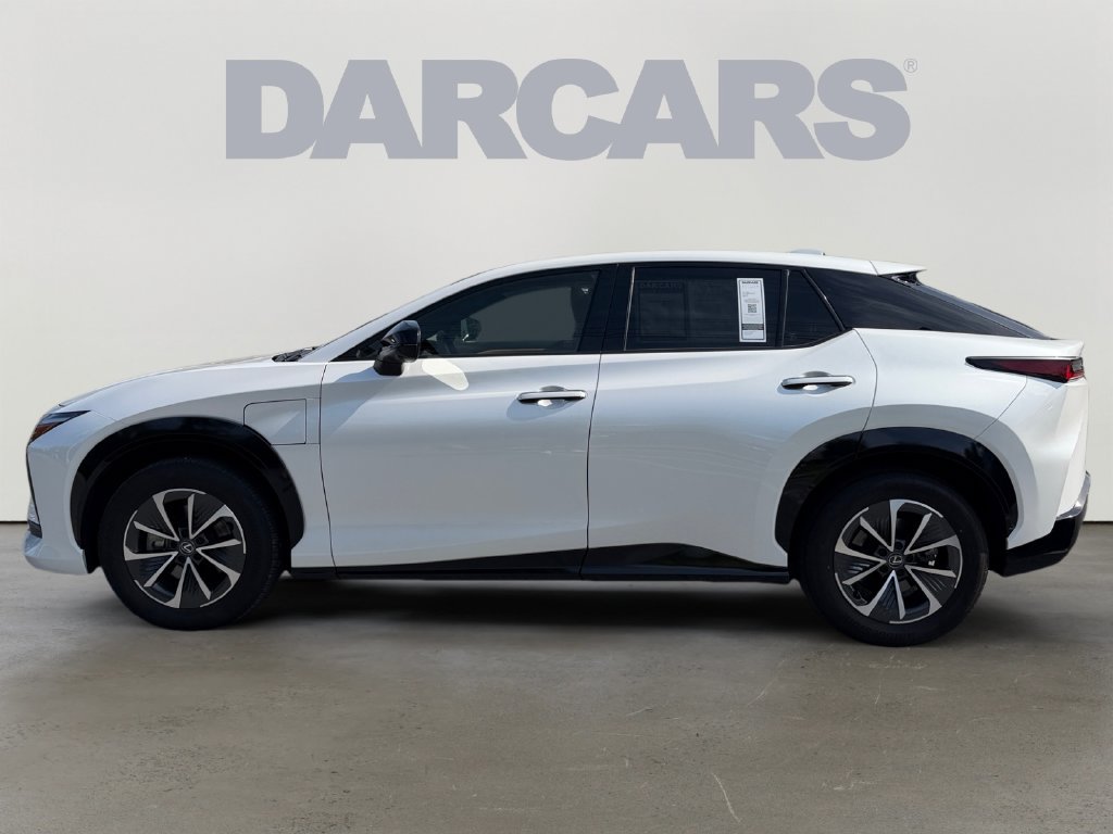 Used 2024 Lexus RZ 300e Premium FWD image 4