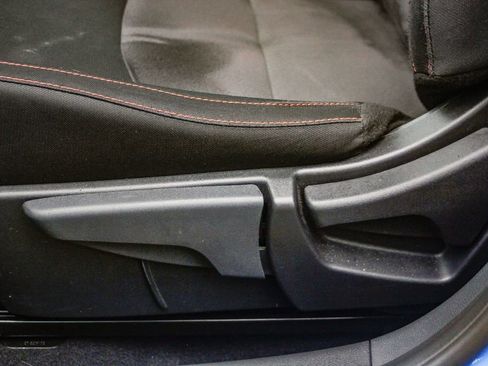 Certified 2025 Nissan Sentra SR image 23