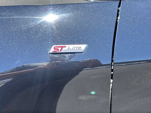 Certified 2022 Ford Explorer ST-Line RWD image 7