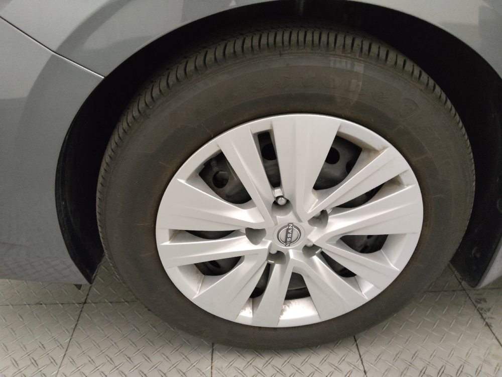Used 2025 Nissan Sentra S FWD image 31