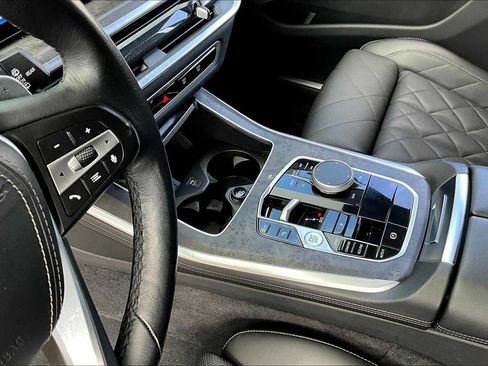 Used 2024 BMW X5 sDrive40i image 15
