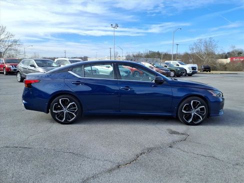 Certified 2023 Nissan Altima 2.5 SR image 15