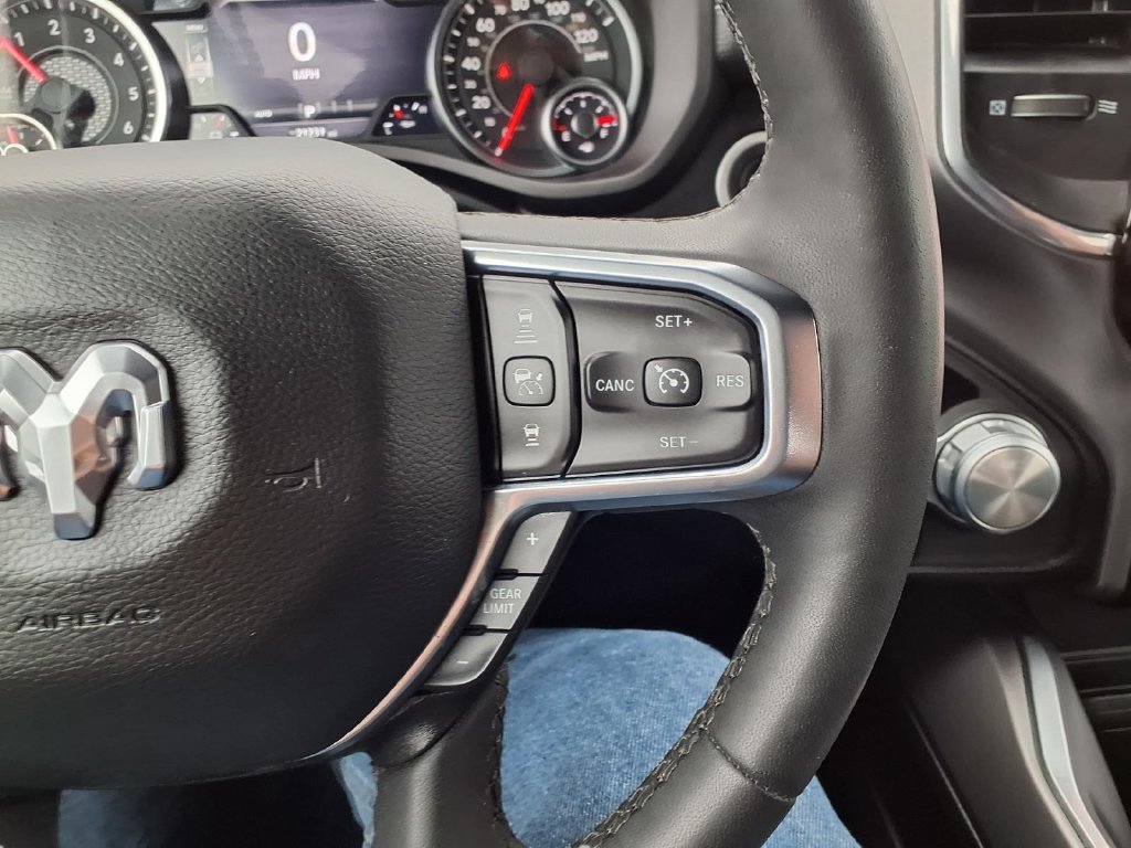Used 2026 RAM 1500 Laramie AWD/4WD image 12