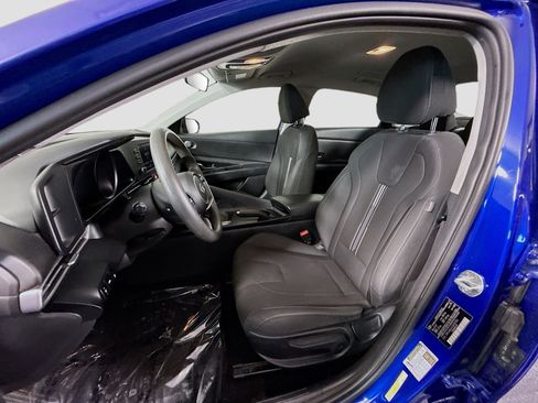 Used 2021 Hyundai Elantra SEL FWD image 22