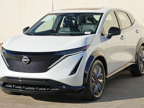 Used 2024 Nissan Ariya FWD image 49