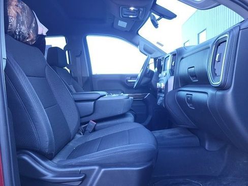 Used 2019 GMC Sierra 1500 SLE w/ SLE Value Package image 13