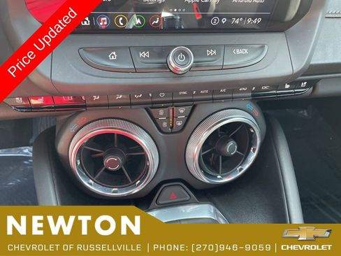 Used 2021 Chevrolet Camaro SS RWD image 16