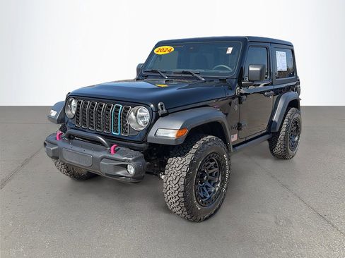 Used 2024 Jeep Wrangler Sport S image 9