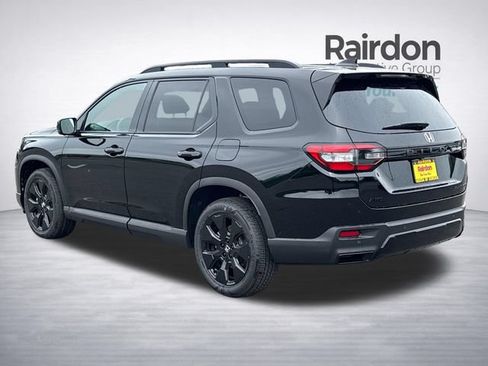 Used 2026 Honda Pilot Black Edition image 5