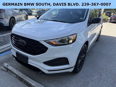 Used 2022 Ford Edge SE w/ Black Appearance Package