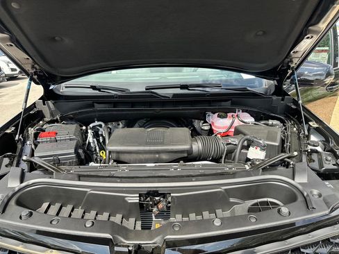 New 2026 Cadillac Escalade Platinum Sport w/ LPO, ONYX Package image 17