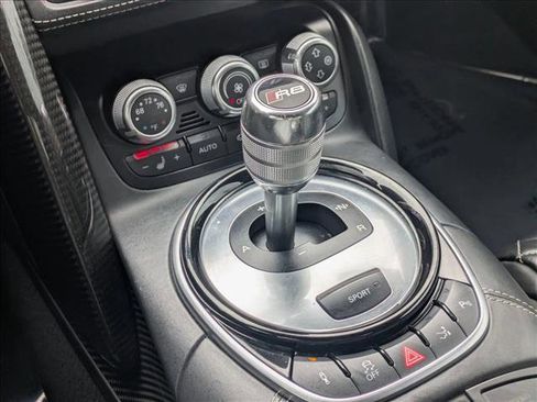 Used 2014 Audi R8 V8 image 19