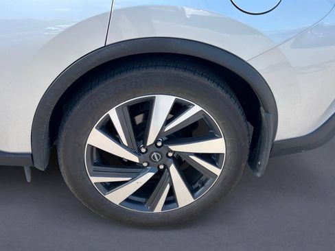 Used 2024 Nissan Murano SL FWD image 5