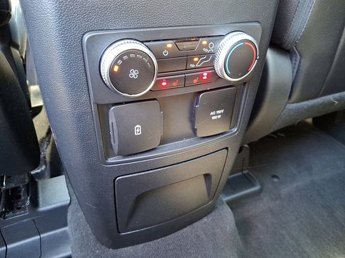 Used 2022 Ford Explorer ST w/ Equipment Group 401A AWD/4WD image 11