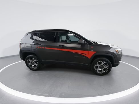 Certified 2022 Jeep Compass Trailhawk image 2