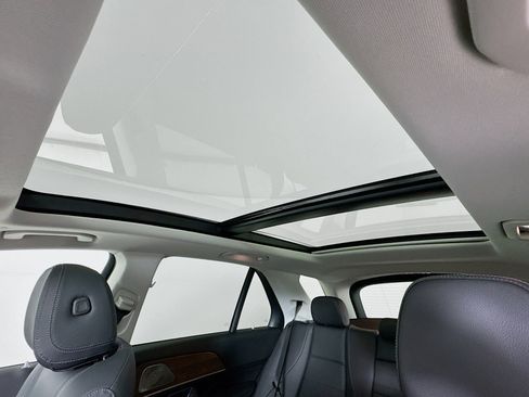 Certified 2025 Mercedes-Benz GLE 350 4MATIC image 24