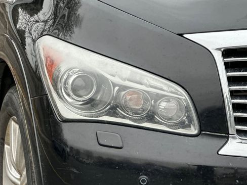 Used 2014 INFINITI QX80 4WD w/ Deluxe Touring Package image 9