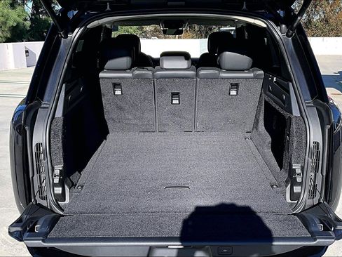 Used 2023 Land Rover Range Rover SE image 22