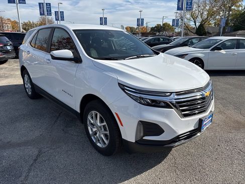 Certified 2023 Chevrolet Equinox LT w/ LPO, Floor Liner Package image 4