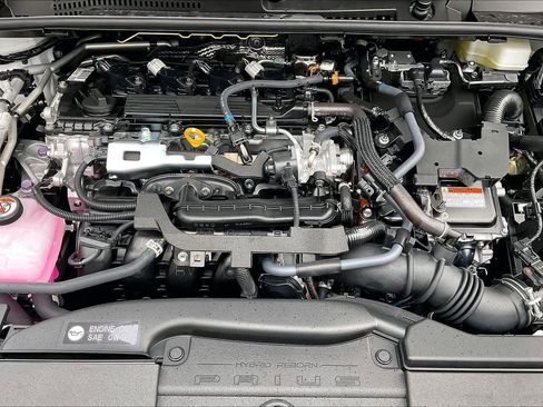 New 2026 Toyota Prius Plug-In Hybrid image 17