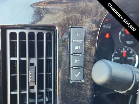 Used 2021 Chevrolet Express 2500 image 60