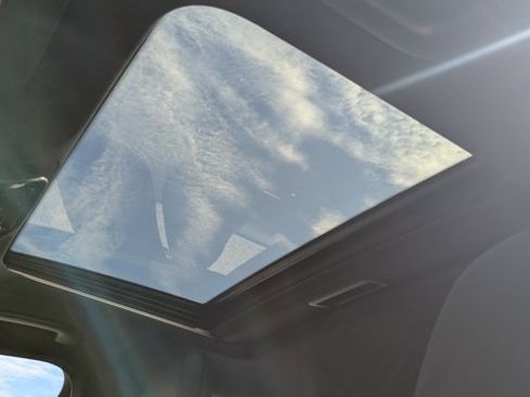 Used 2025 Mercedes-Benz C 300 C 300 image 22