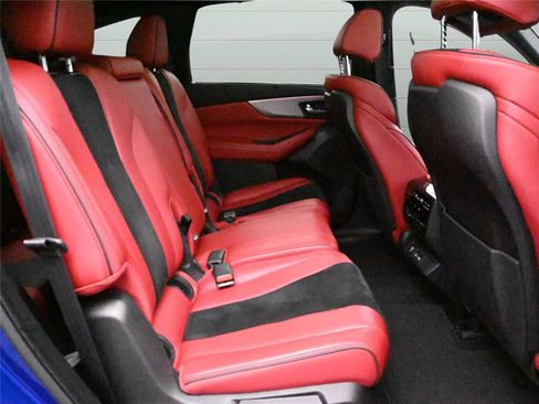 Used 2023 Acura MDX A-Spec image 17