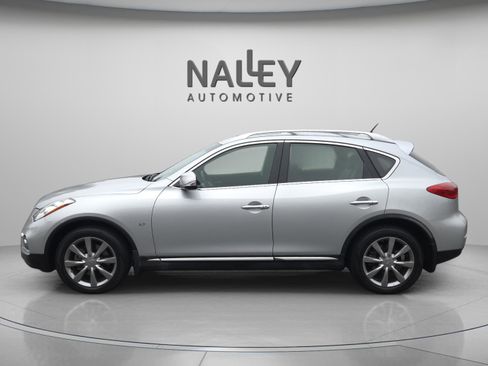 Used 2017 INFINITI QX50 2WD w/ Premium Plus Package image 3