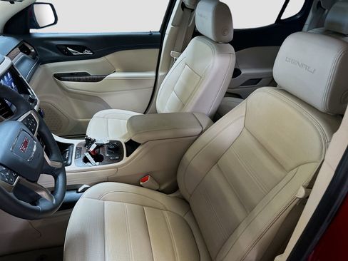 Used 2023 GMC Acadia Denali w/ Denali Technology Package AWD/4WD image 22