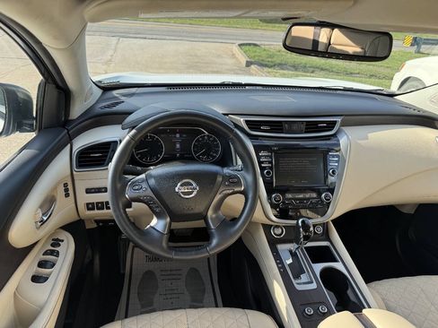 Used 2020 Nissan Murano Platinum FWD image 18