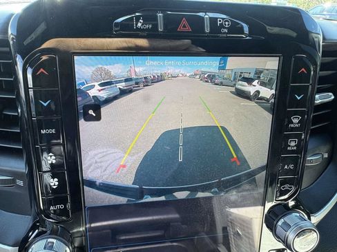 Used 2022 RAM 1500 Big Horn AWD/4WD image 29