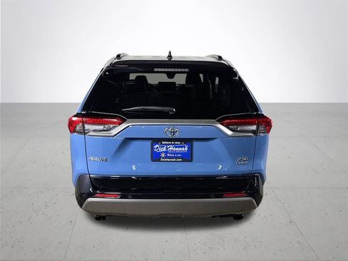 Used 2025 Toyota RAV4 XSE w/ Advanced Technology Package AWD/4WD image 7