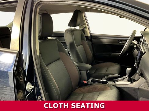 Used 2018 Toyota Corolla LE image 28