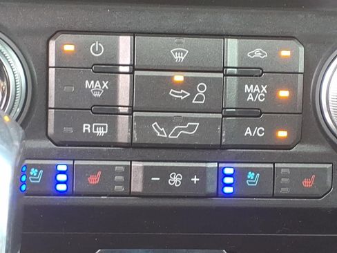 Used 2018 Ford F150 Lariat RWD image 19