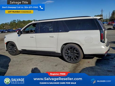 Used 2024 Cadillac Escalade ESV Sport w/ LPO, ONYX Package AWD/4WD image 3