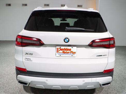 Used 2022 BMW X5 sDrive40i RWD image 8
