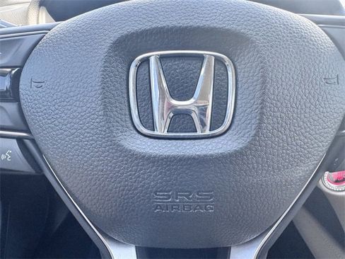 Used 2019 Honda Accord EX-L image 16