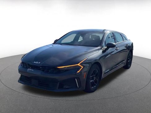 Used 2025 Kia K5 LXS FWD image 7