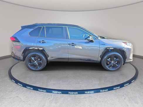 Used 2021 Toyota RAV4 XSE AWD/4WD image 5
