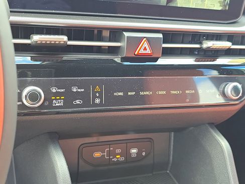 New 2026 Kia Sportage SX AWD/4WD image 26