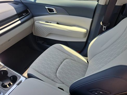 New 2026 Kia Carnival SX FWD image 16
