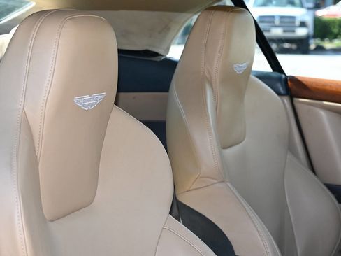 Used 2005 Aston Martin DB9 Volante image 22