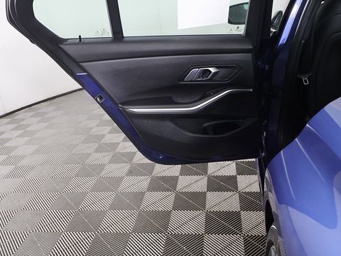 Used 2022 BMW 330i xDrive 330i xDrive w/ Convenience Package image 24