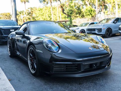 Used 2020 Porsche 911 Carrera 4S AWD/4WD image 4