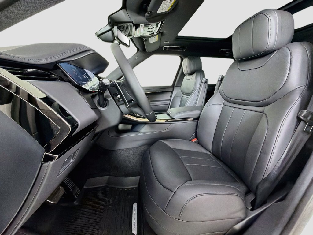 New 2027 Land Rover Range Rover Sport Dynamic SE AWD/4WD image 22