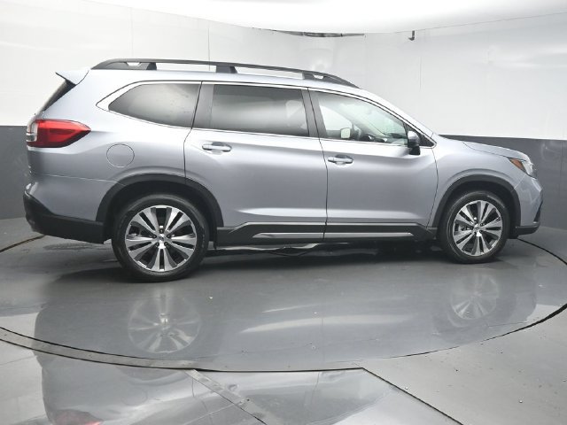 Used 2022 Subaru Ascent Limited AWD/4WD image 8