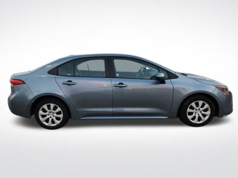 Used 2024 Toyota Corolla LE image 9