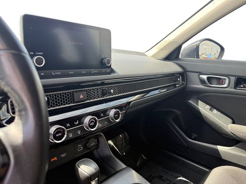 Certified 2023 Honda Civic EX image 12